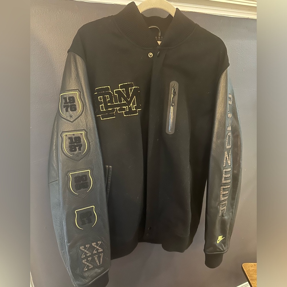 Nike custom made men’s bomber jacket. Vintage Black history Month